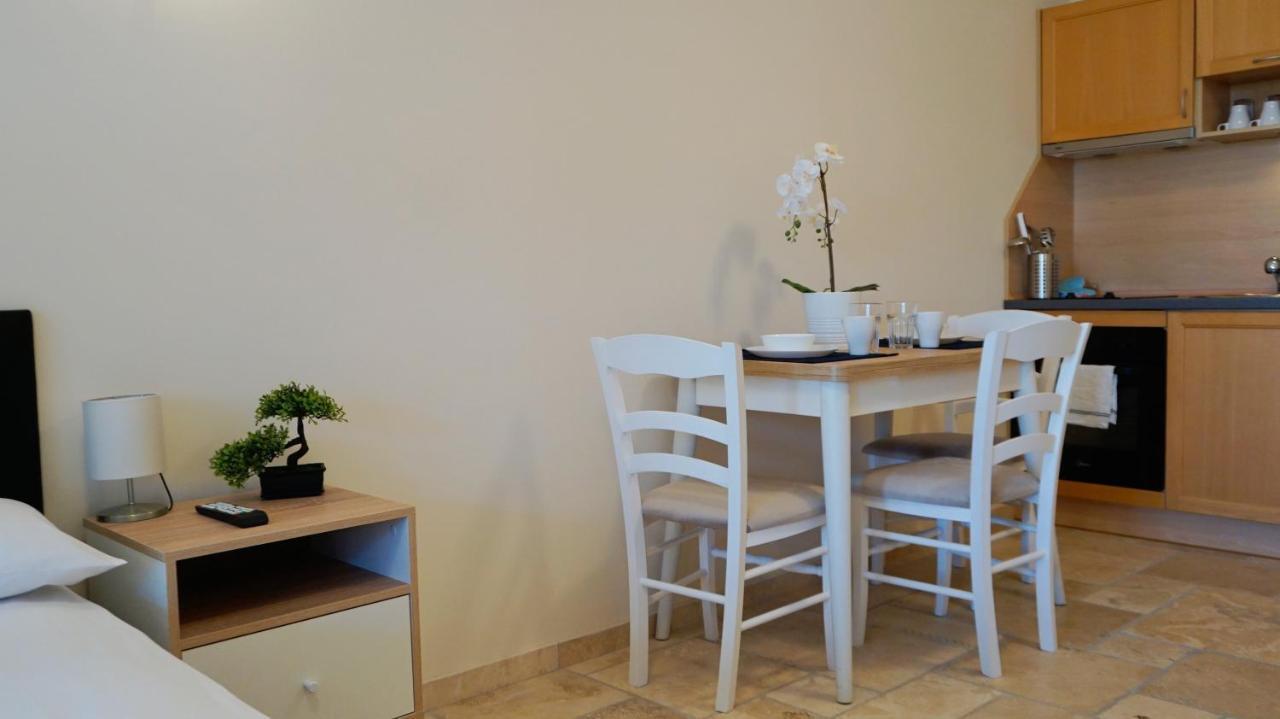 Hc Apartments Kaliakria Topola Zewnętrze zdjęcie
